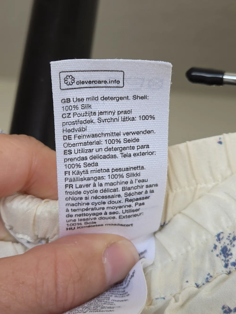 & Other Stories Cream Silk Shorts with Blue Floral Sprig Print - Picture 5 of 7